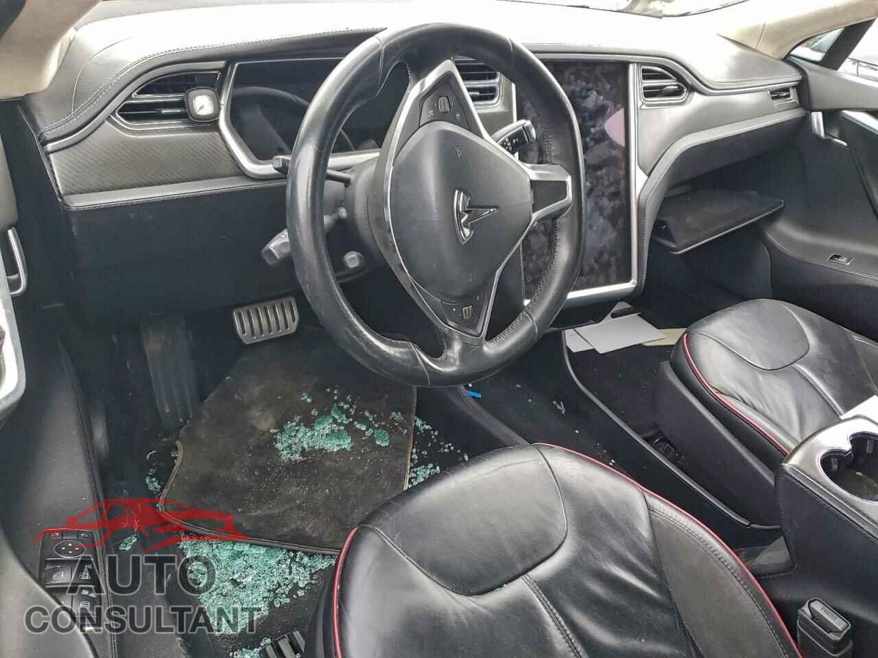 TESLA MODEL S 2012 - 5YJSA1DP5CFS01028