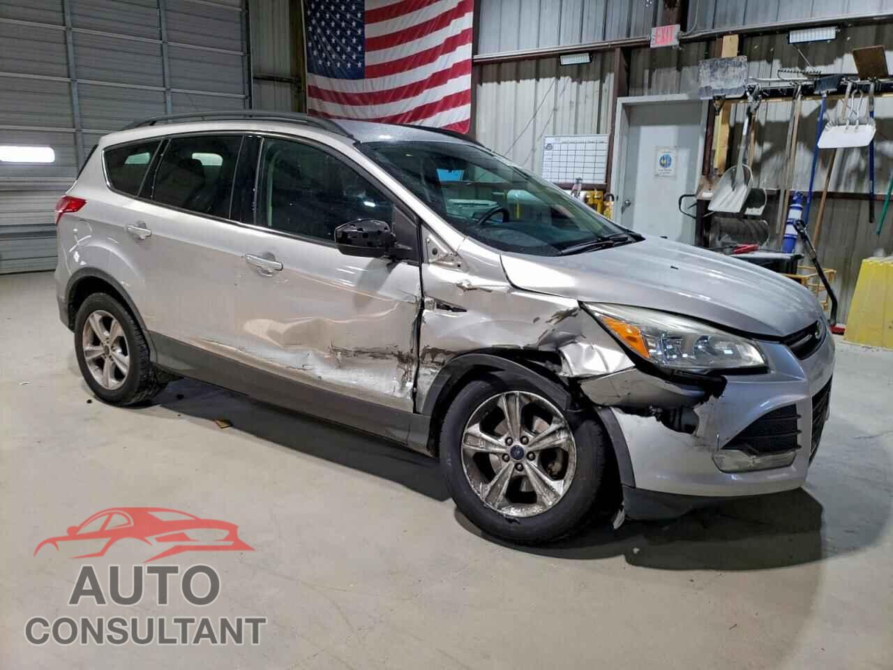 FORD ESCAPE 2016 - 1FMCU0GX2GUB70086