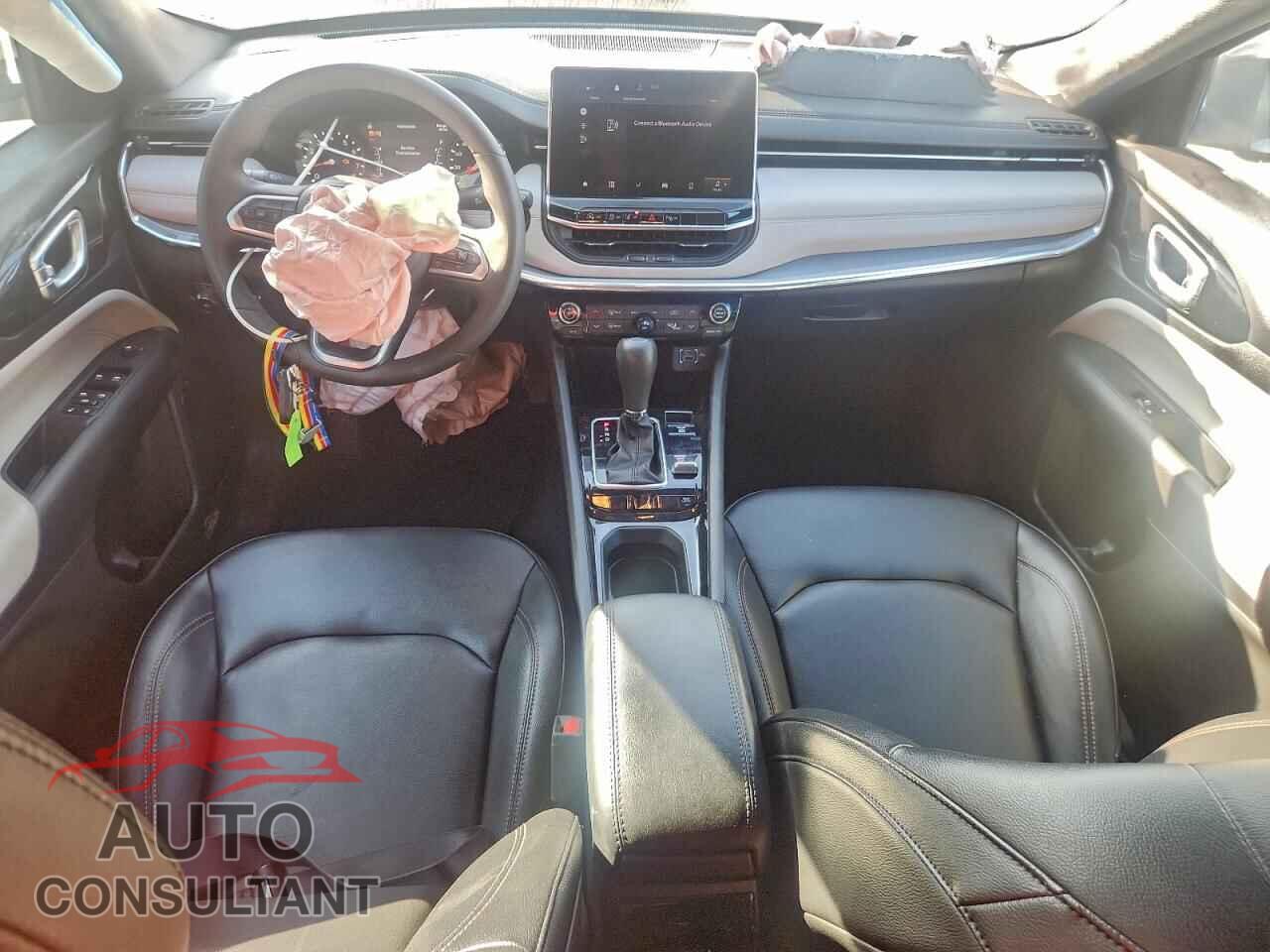 JEEP COMPASS 2023 - 3C4NJDCN7PT569099