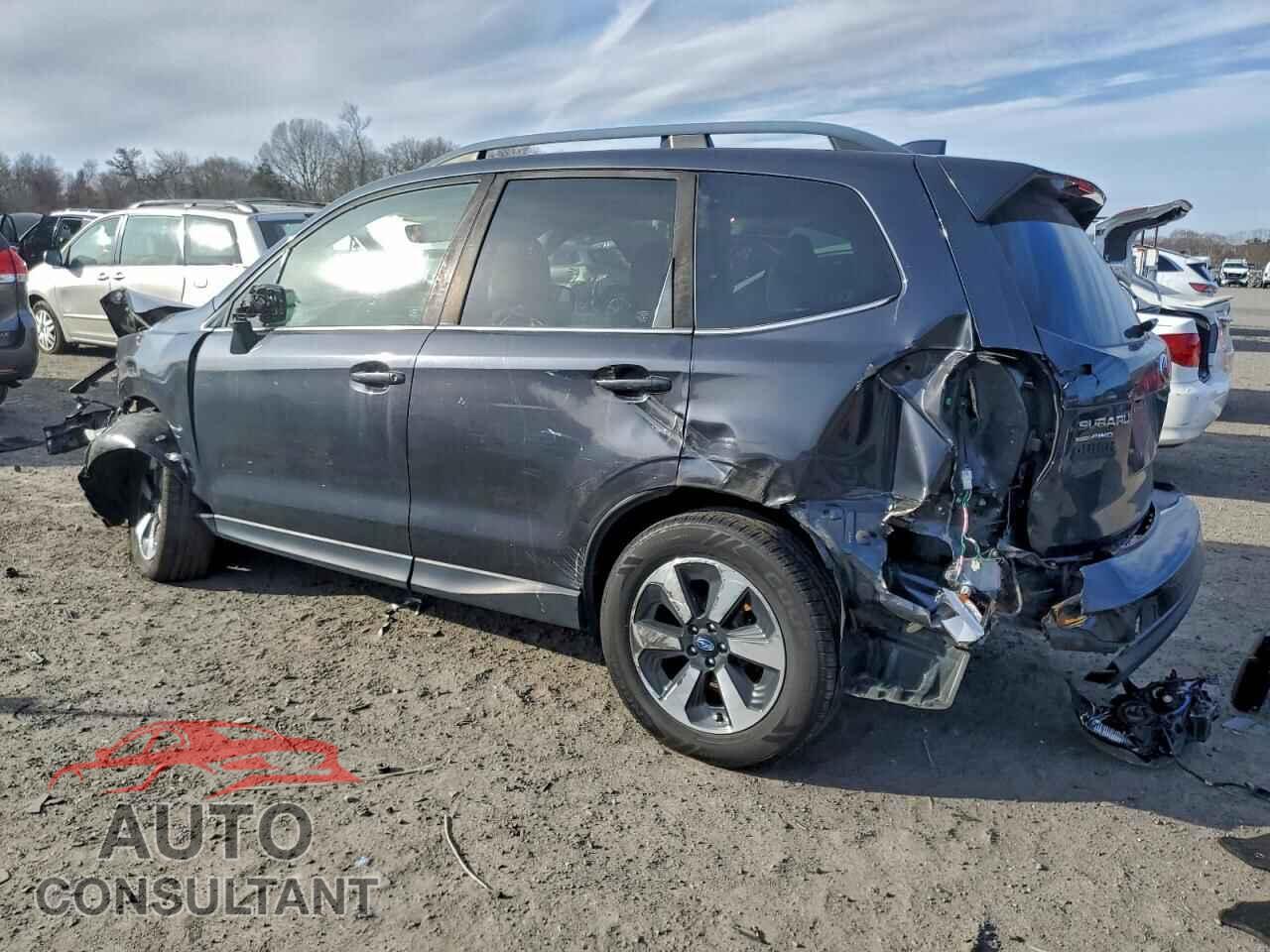 SUBARU FORESTER 2017 - JF2SJAJC9HH564815