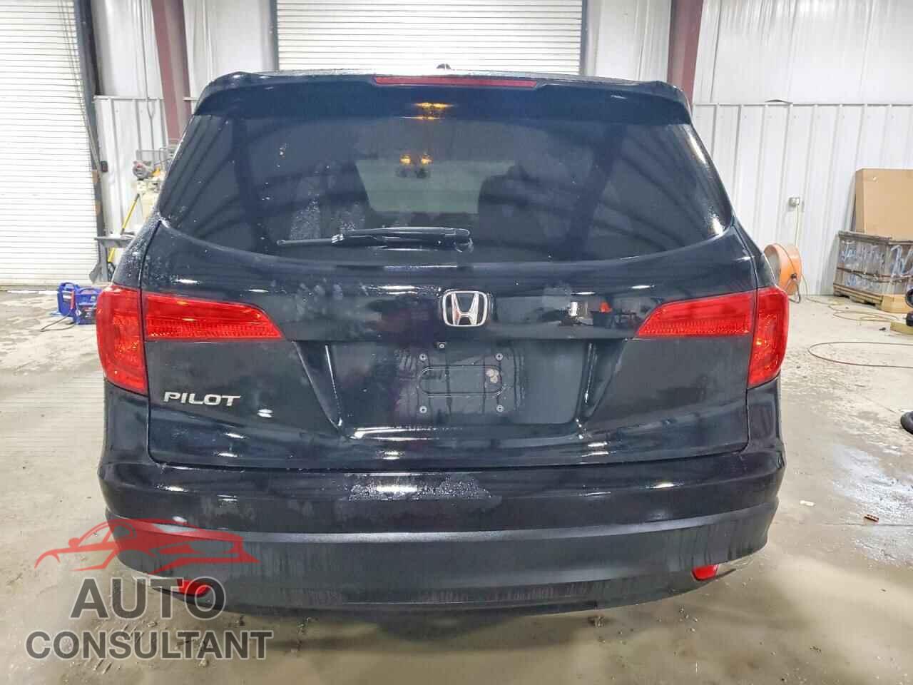 HONDA PILOT 2016 - 5FNYF5H36GB011299