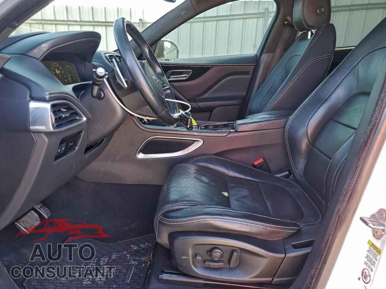 JAGUAR F-PACE 2017 - SADCM2BV9HA488932
