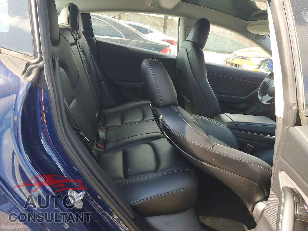 TESLA MODEL 3 2018 - 5YJ3E1EB3JF146345