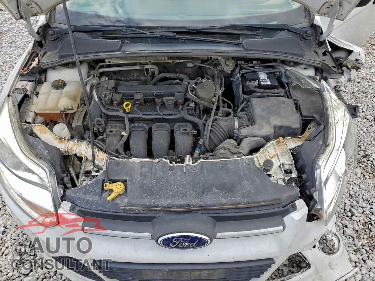 FORD FOCUS 2014 - 1FADP3E26EL112645