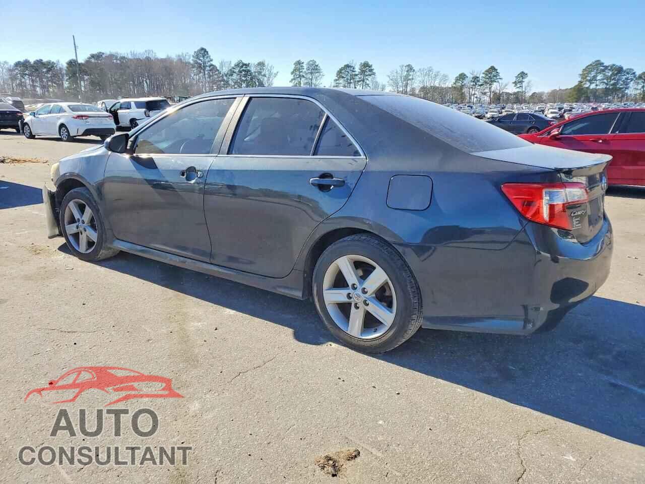 TOYOTA CAMRY 2013 - 4T1BF1FK2DU694027