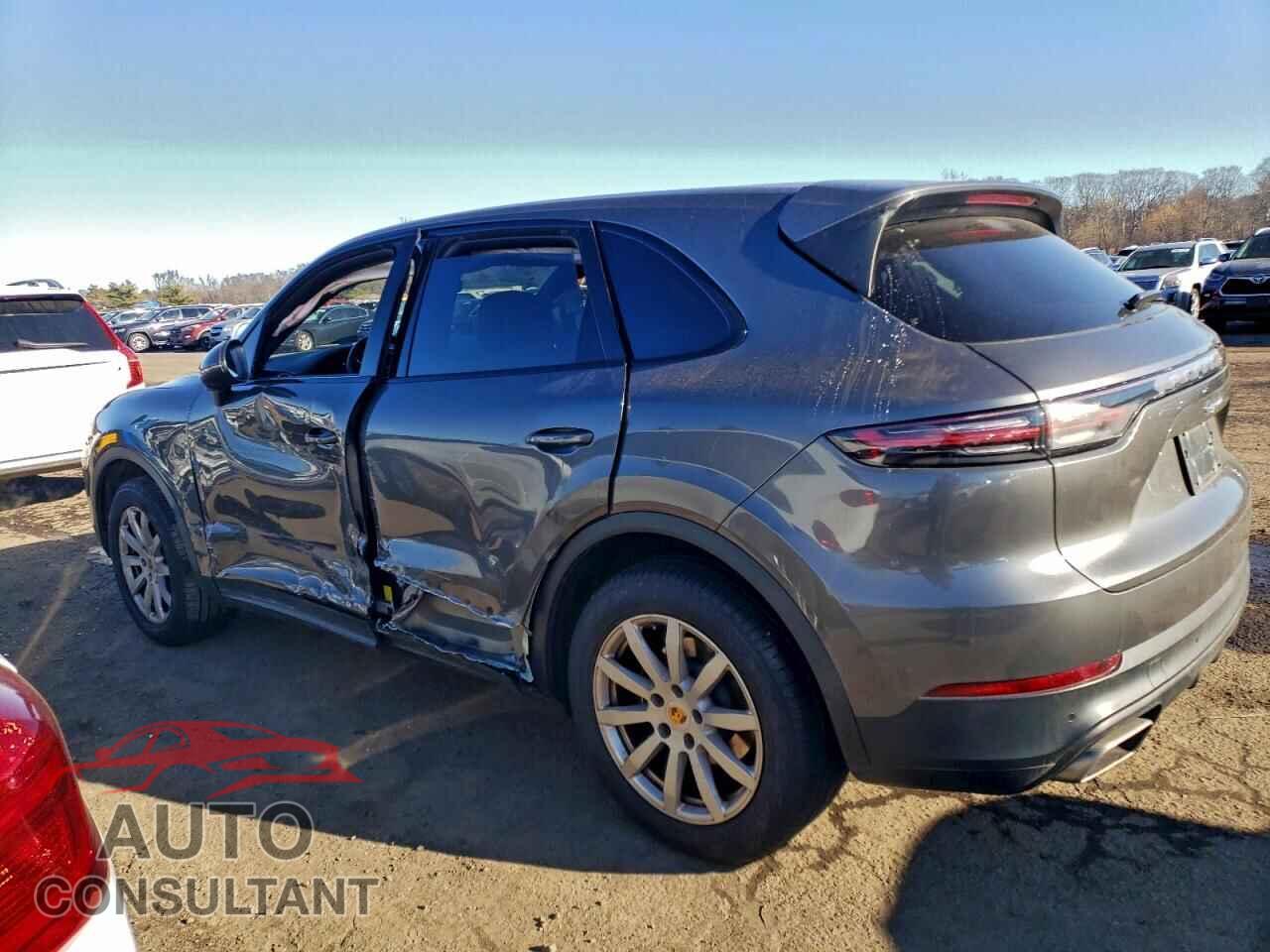 PORSCHE CAYENNE 2019 - WP1AA2AY0KDA02827
