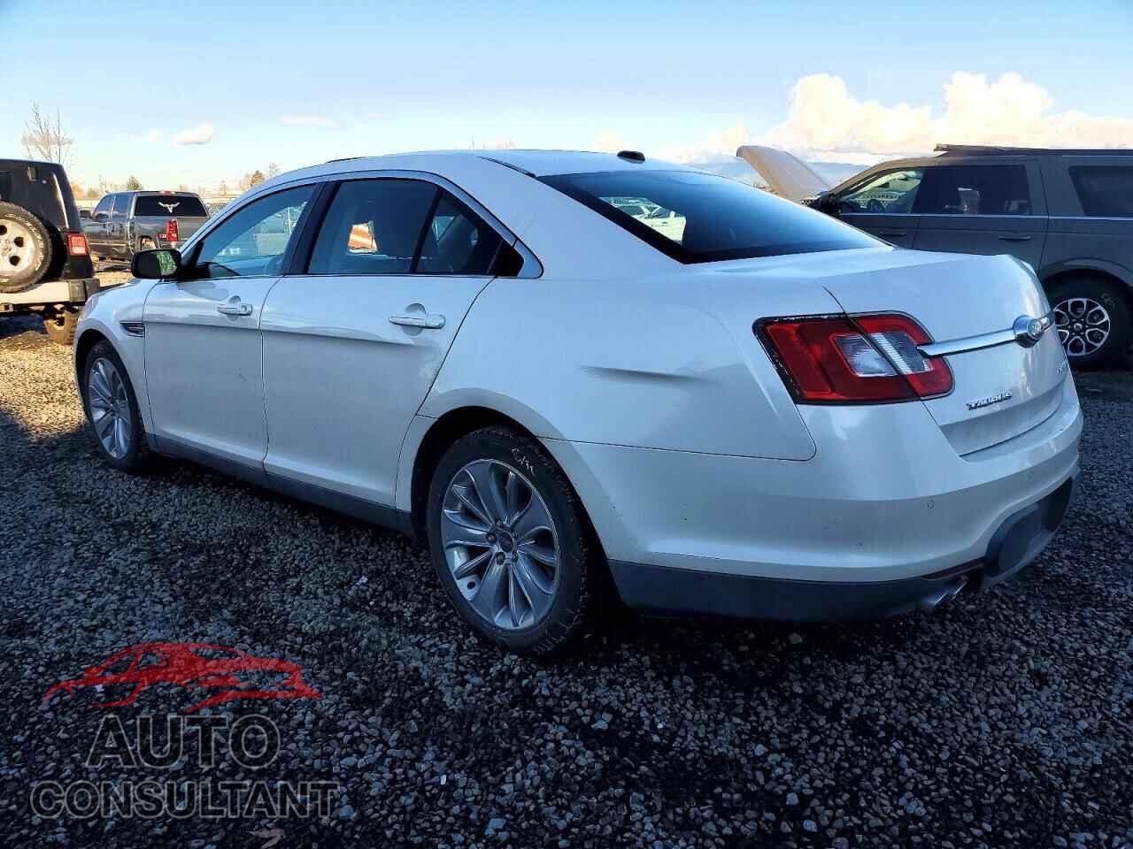 FORD TAURUS 2011 - 1FAHP2FW8BG118609