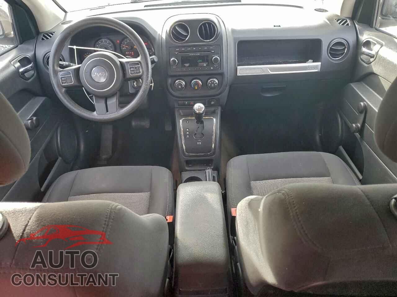 JEEP COMPASS 2014 - 1C4NJCBA6ED796943