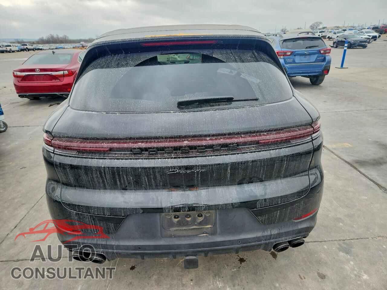 PORSCHE CAYENNE 2024 - WP1AA2AY0RDA03762