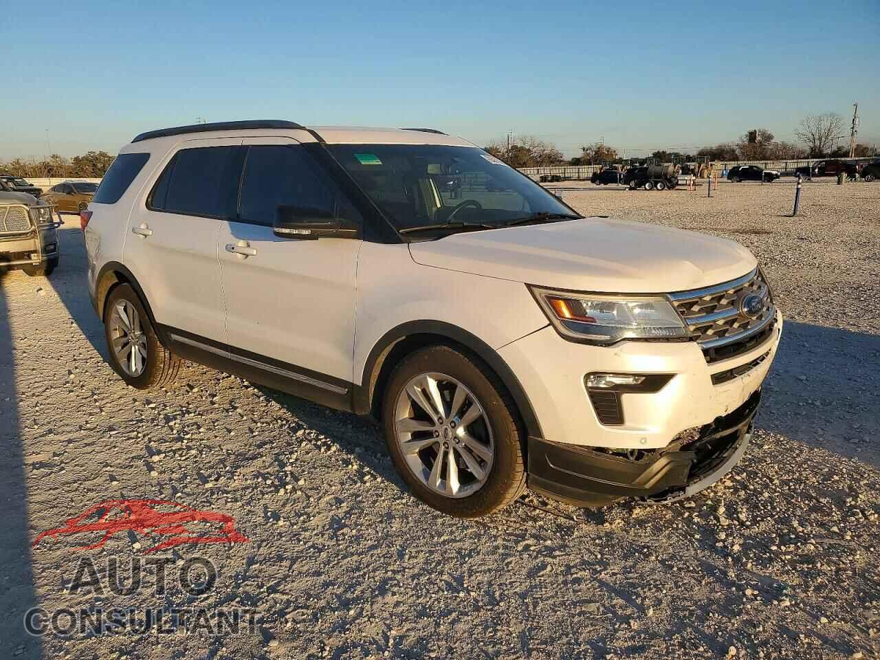 FORD EXPLORER 2018 - 1FM5K7D88JGB30007