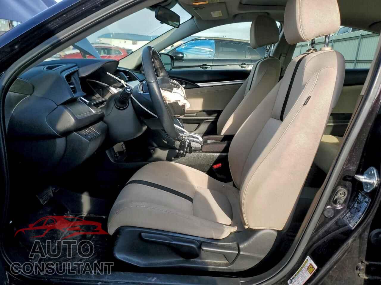 HONDA CIVIC 2018 - JHMFC1F44JX011916