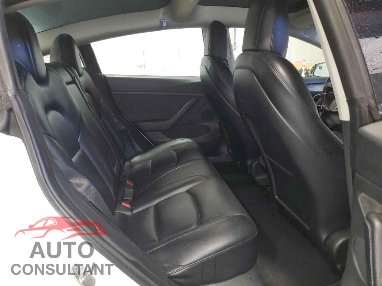 TESLA MODEL 3 2022 - 5YJ3E1EA7NF190166