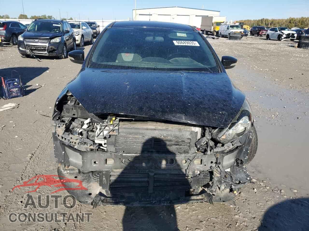FORD FOCUS 2017 - 1FADP3L98HL274927