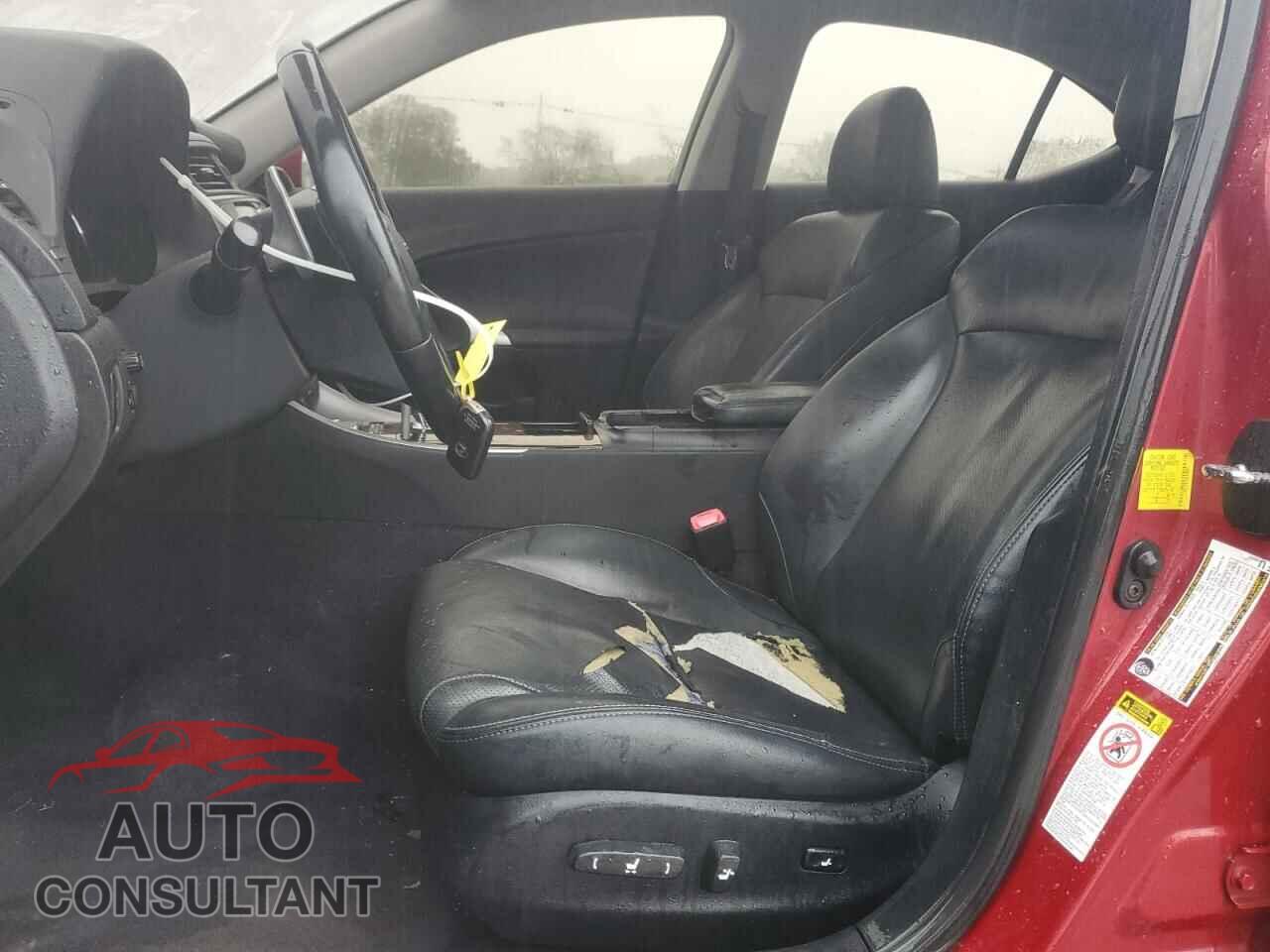LEXUS IS 2012 - JTHCF5C24C5059533