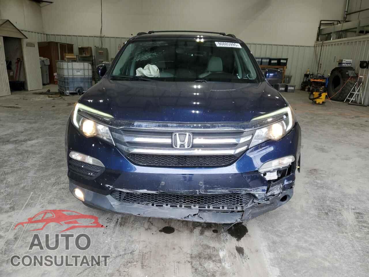 HONDA PILOT 2017 - 5FNYF6H5XHB027529