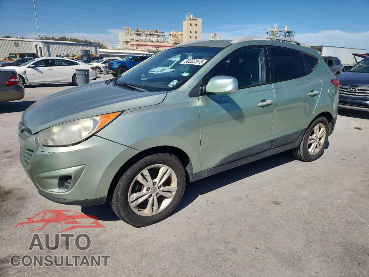 HYUNDAI TUCSON 2010 - KM8JU3AC8AU036852