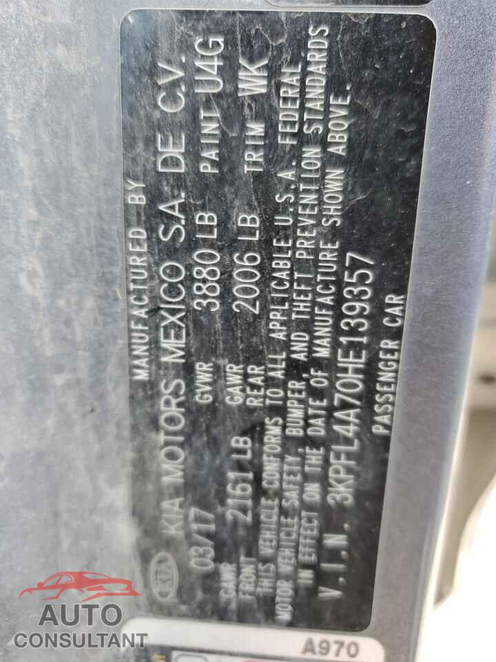 KIA FORTE 2017 - 3KPFL4A70HE139357