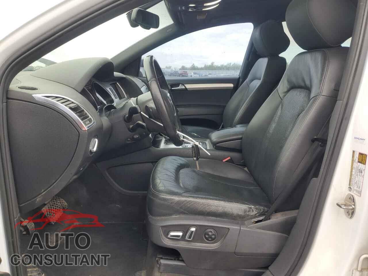 AUDI Q7 2011 - WA1WMBFE1BD010118