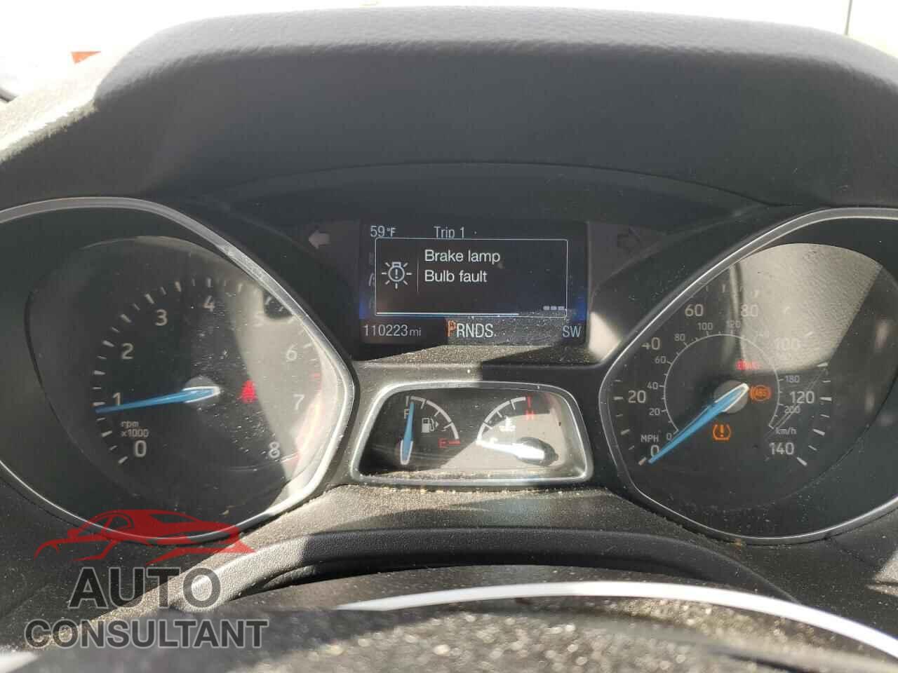 FORD FOCUS 2015 - 1FADP3J20FL304117