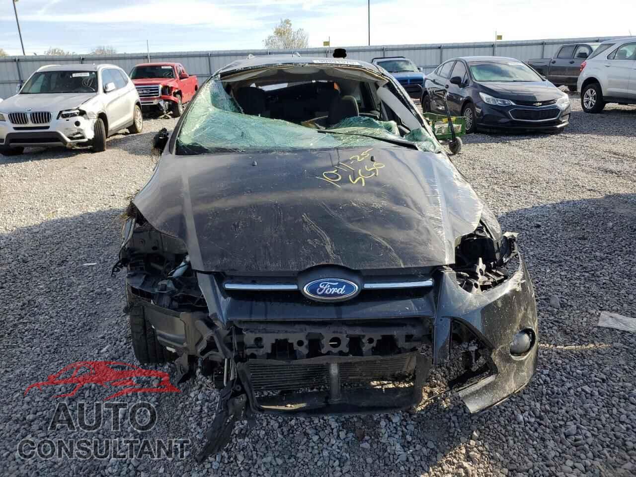 FORD FOCUS 2014 - 1FADP3K28EL280730
