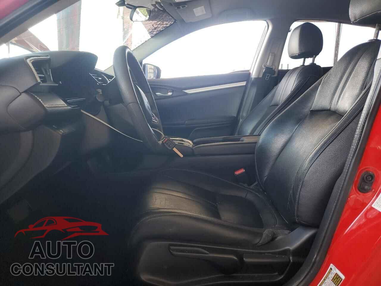 HONDA CIVIC 2018 - 2HGFC2F50JH567775