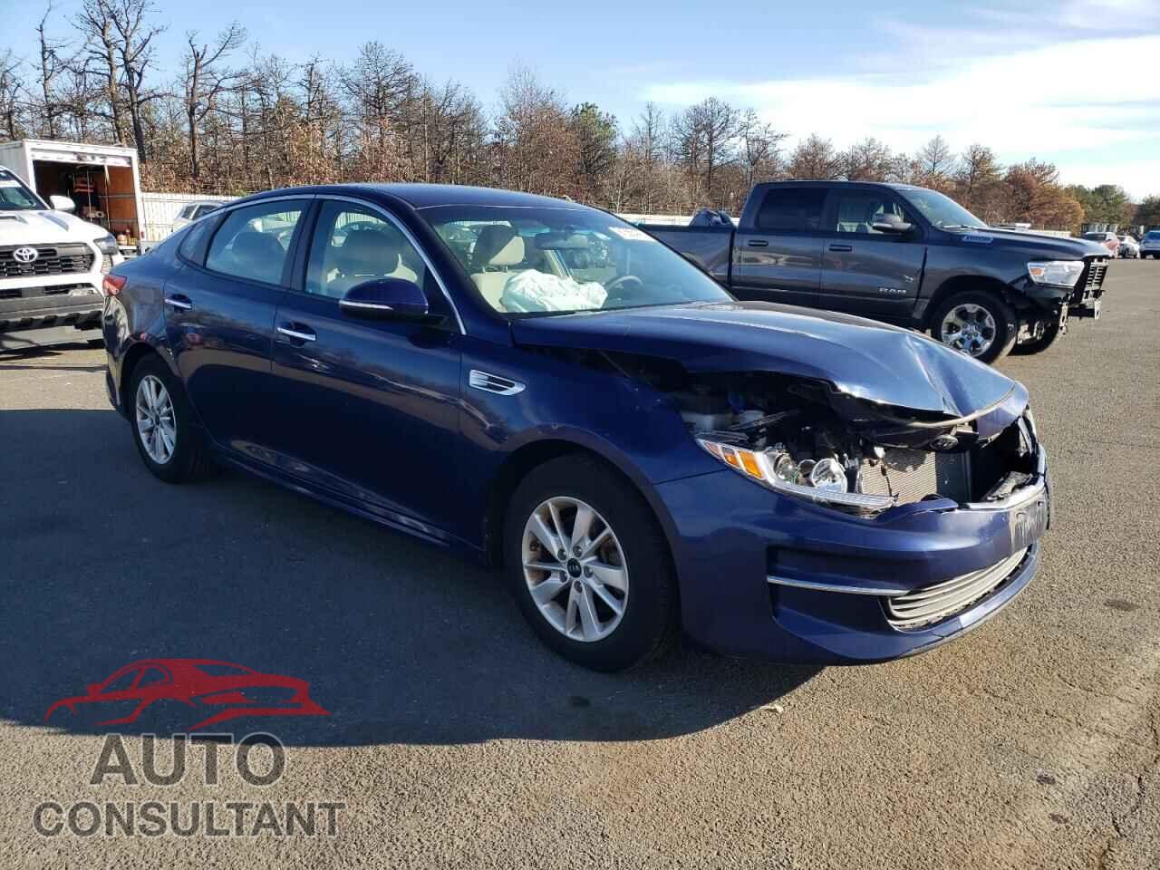 KIA OPTIMA 2018 - 5XXGT4L33JG207369