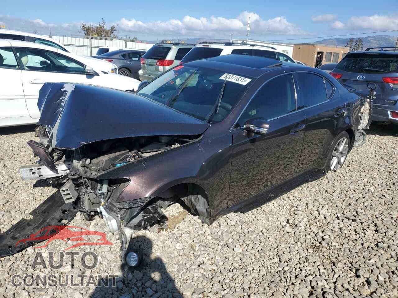LEXUS IS 2012 - JTHCF5C27C5055010