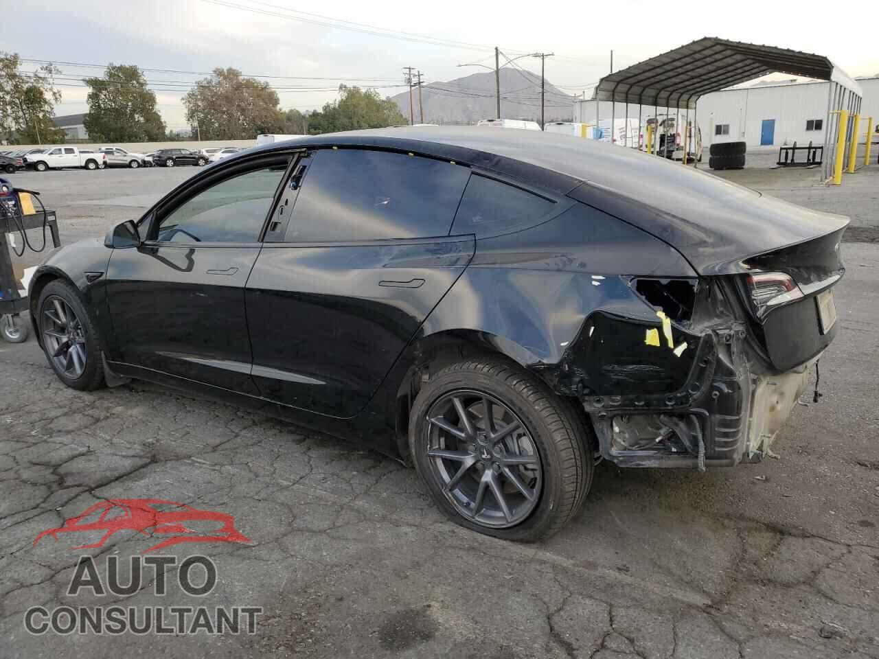 TESLA MODEL 3 2023 - 5YJ3E1EA0PF558917