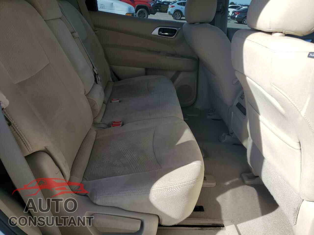 NISSAN PATHFINDER 2014 - 5N1AR2MN5EC714624