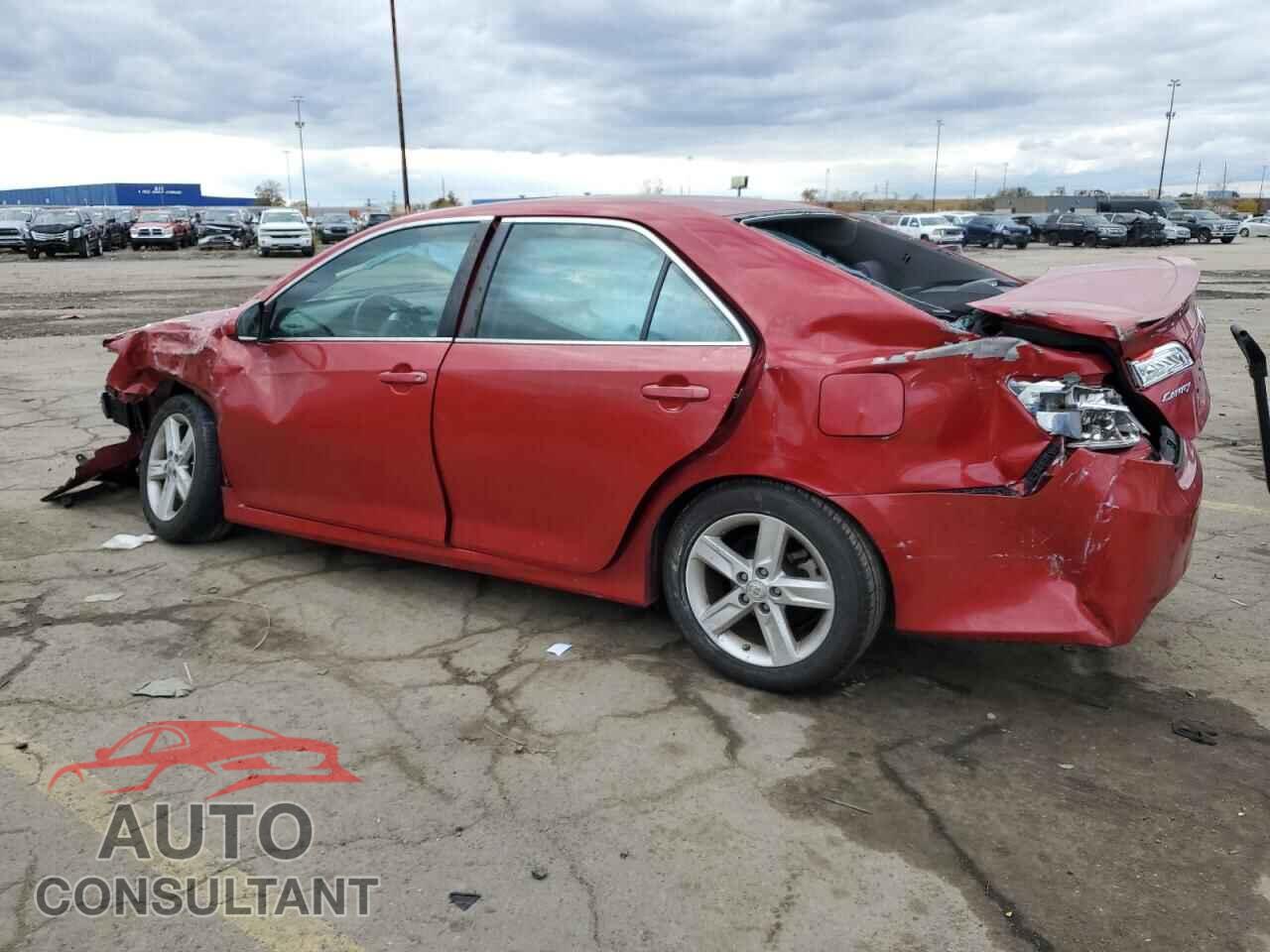 TOYOTA CAMRY 2014 - 4T1BF1FK2EU856448