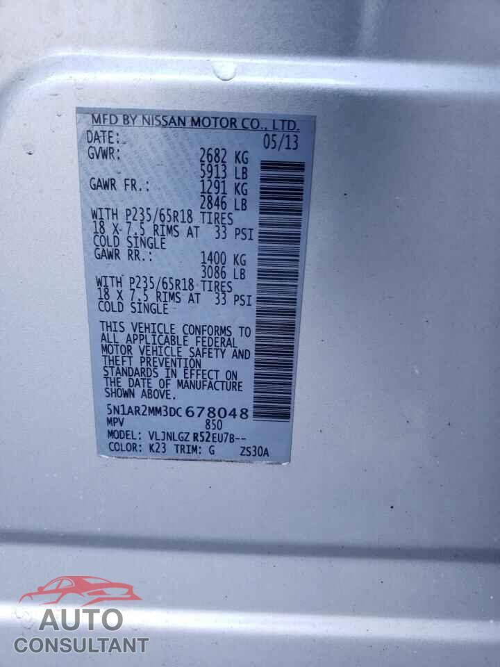 NISSAN PATHFINDER 2013 - 5N1AR2MM3DC678048