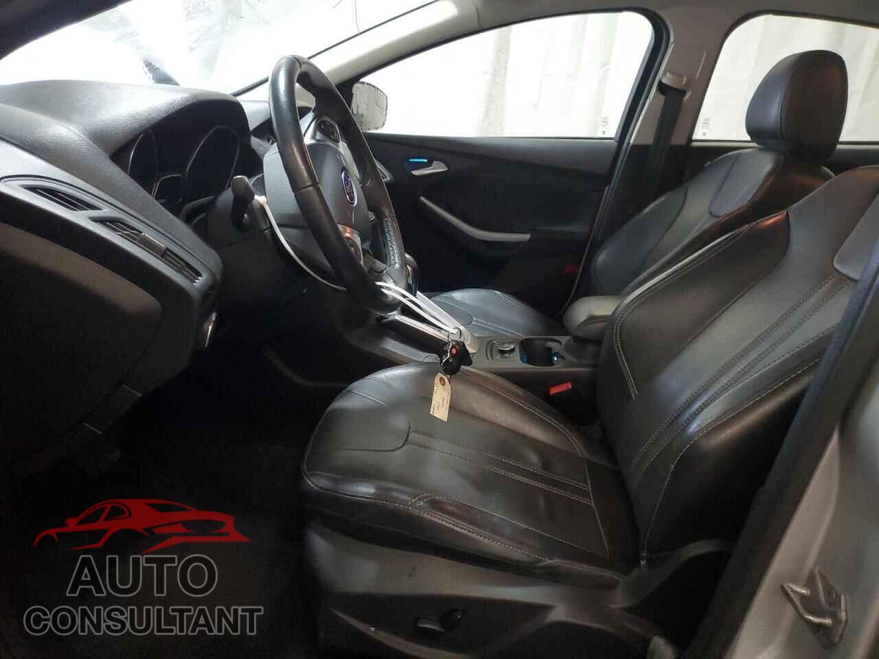 FORD FOCUS 2014 - 1FADP3F25EL160927