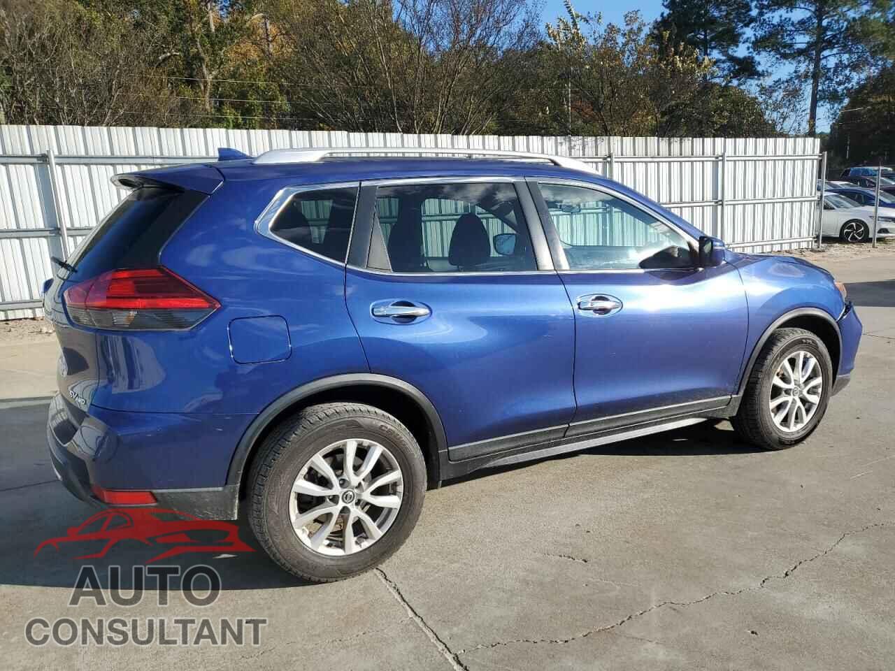 NISSAN ROGUE 2017 - KNMAT2MVXHP516155