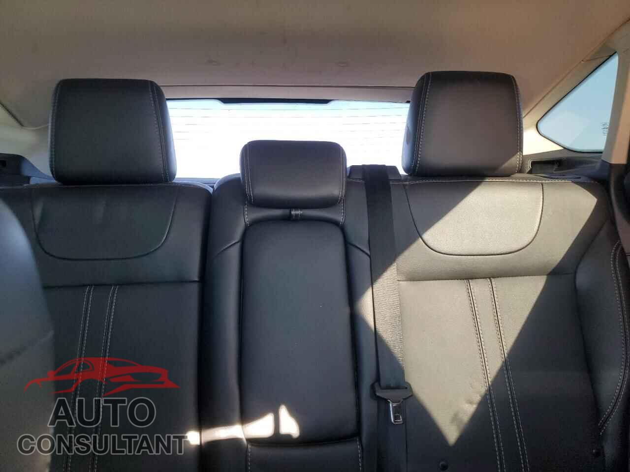 FORD FOCUS 2014 - 1FADP3N26EL112080