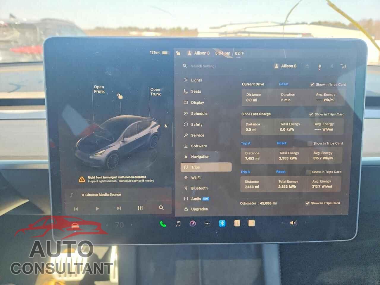TESLA MODEL Y 2023 - 7SAYGDEF4PF582346