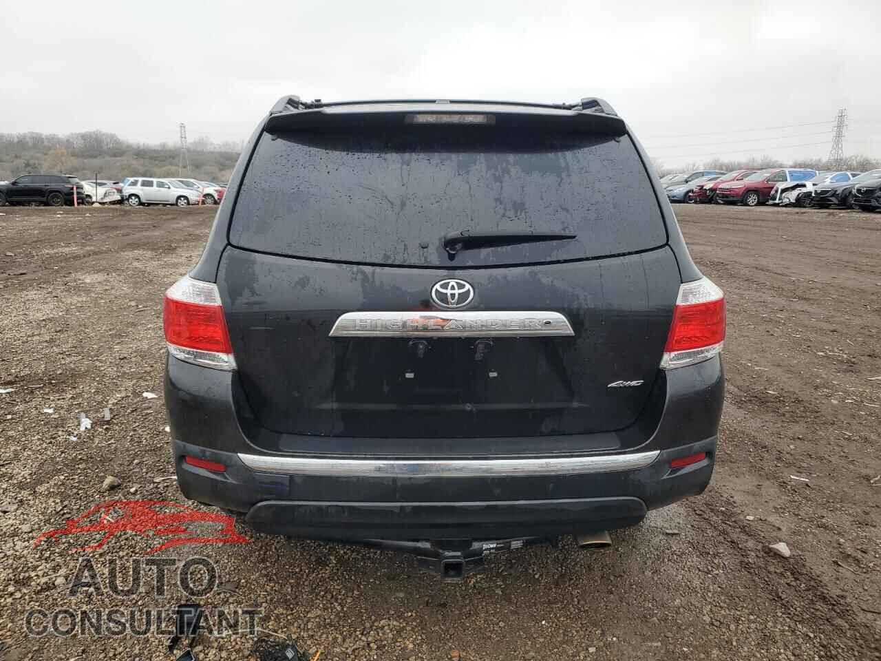 TOYOTA HIGHLANDER 2013 - 5TDDK3EH8DS216824