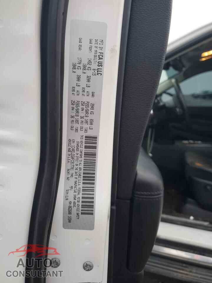 DODGE DURANGO 2015 - 1C4RDJDG0FC917701