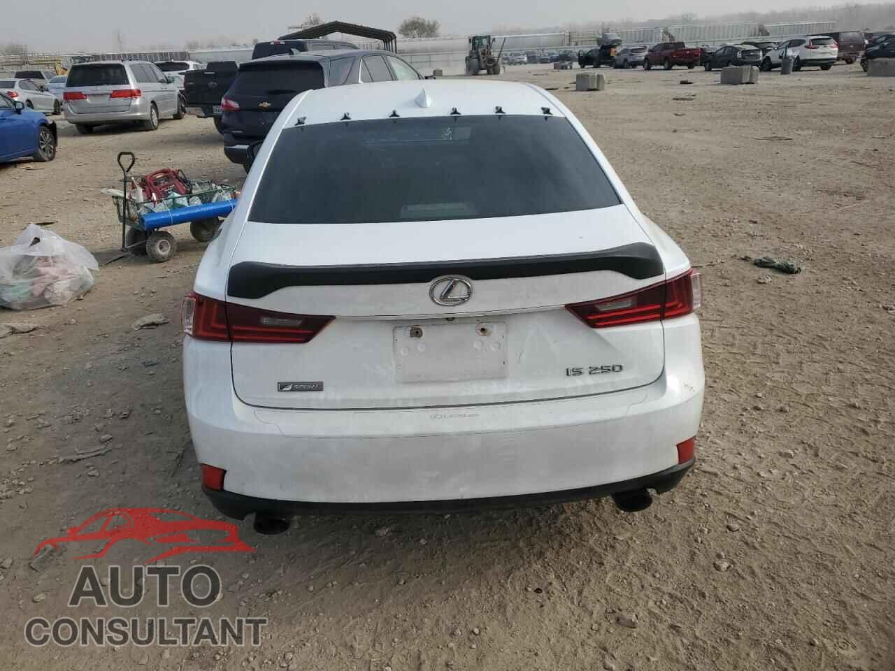 LEXUS IS 2015 - JTHBF1D26F5052123