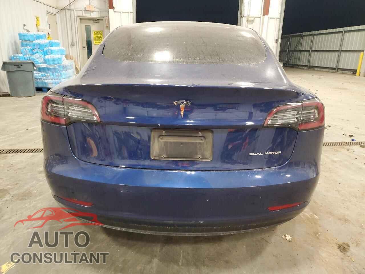 TESLA MODEL 3 2021 - 5YJ3E1EB2MF960572