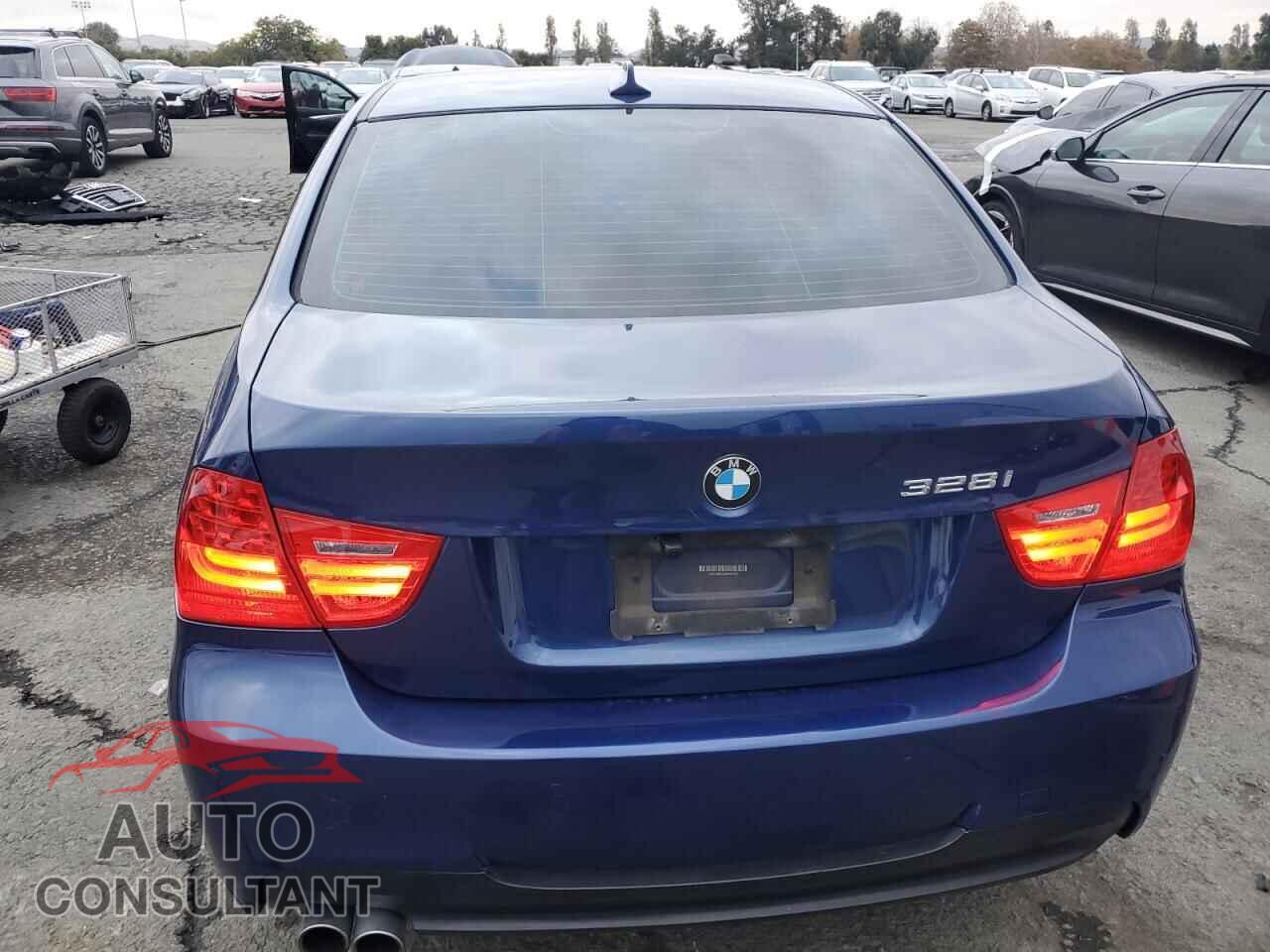 BMW 3 SERIES 2011 - WBAPH5C52BA446494