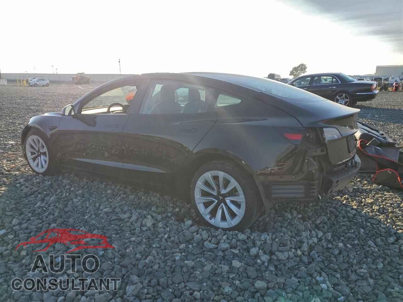 TESLA MODEL 3 2022 - 5YJ3E1EA8NF368523