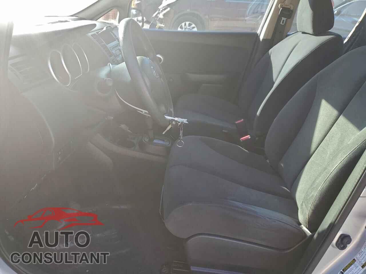NISSAN VERSA 2009 - 3N1CC11E49L431884