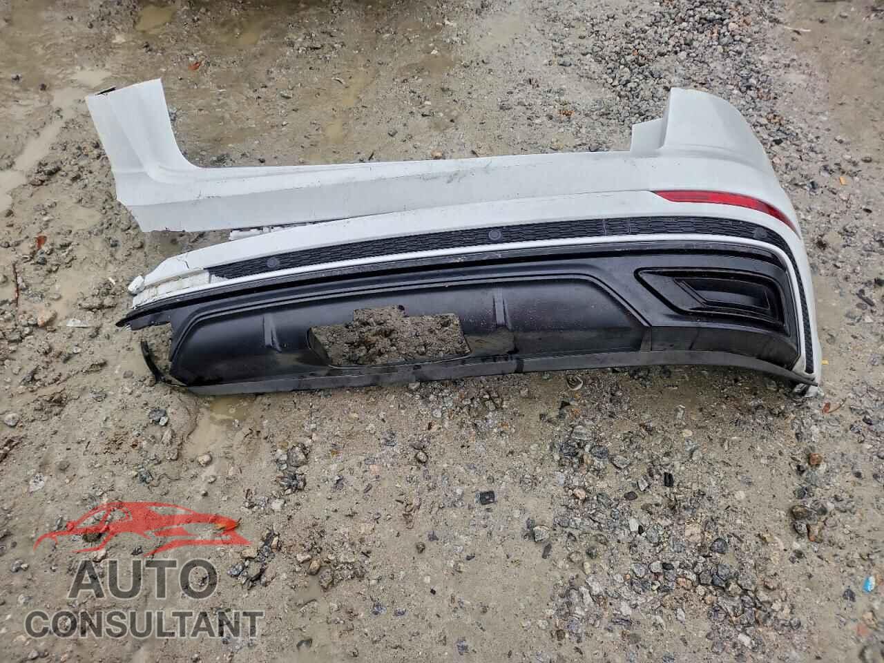 AUDI Q8 2020 - WA1EVAF18LD016063