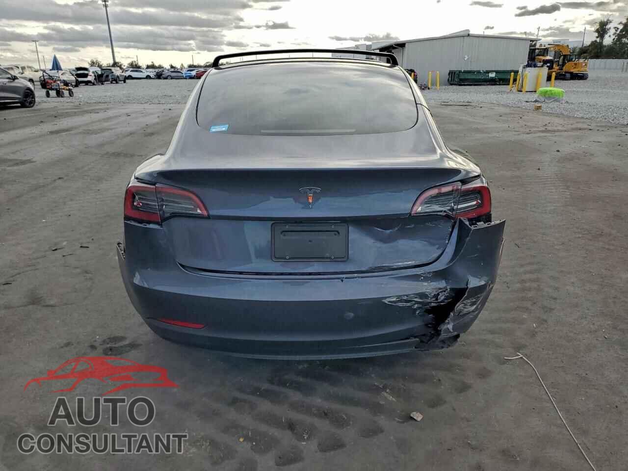 TESLA MODEL 3 2023 - 5YJ3E1EA9PF665691