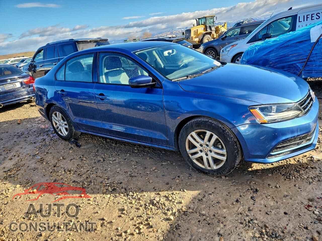 VOLKSWAGEN JETTA 2018 - 3VW2B7AJ2JM259667