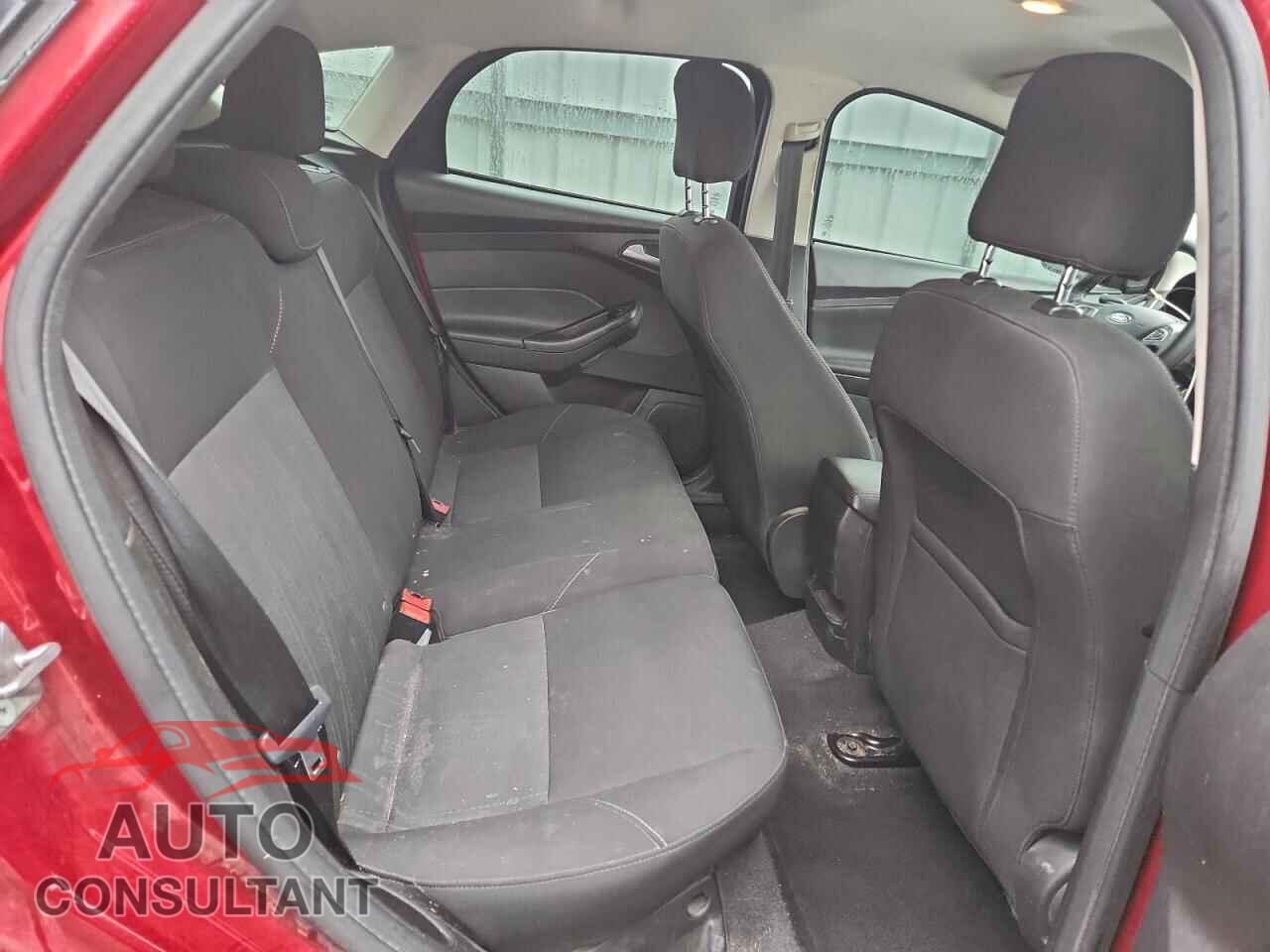 FORD FOCUS 2017 - 1FADP3K26HL341030