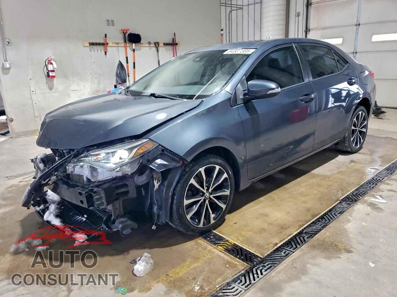 TOYOTA COROLLA 2018 - 5YFBURHEXJP833071