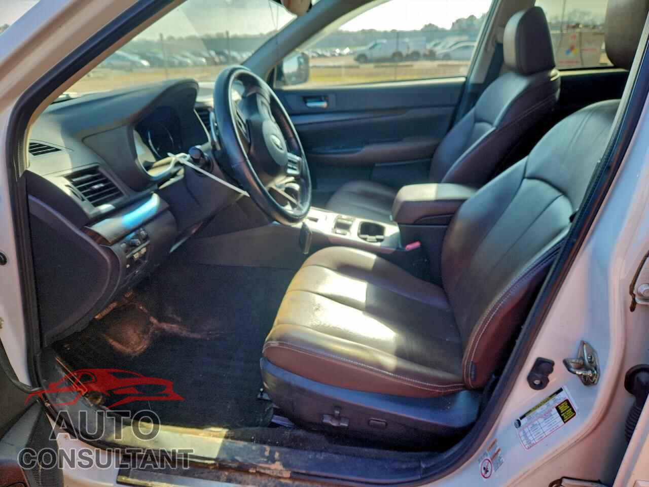 SUBARU OUTBACK 2014 - 4S4BRBPC8E3324907