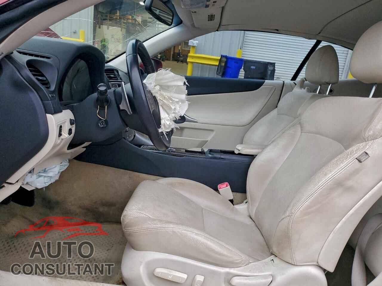 LEXUS IS 2010 - JTHFF2C24A2507442