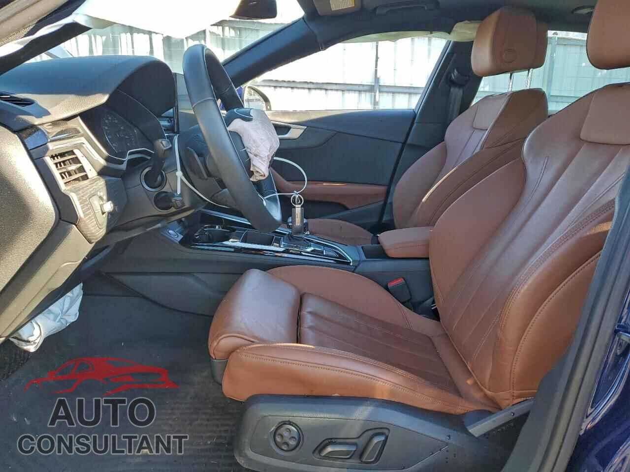 AUDI A4 2023 - WAUDAAF48PN021901